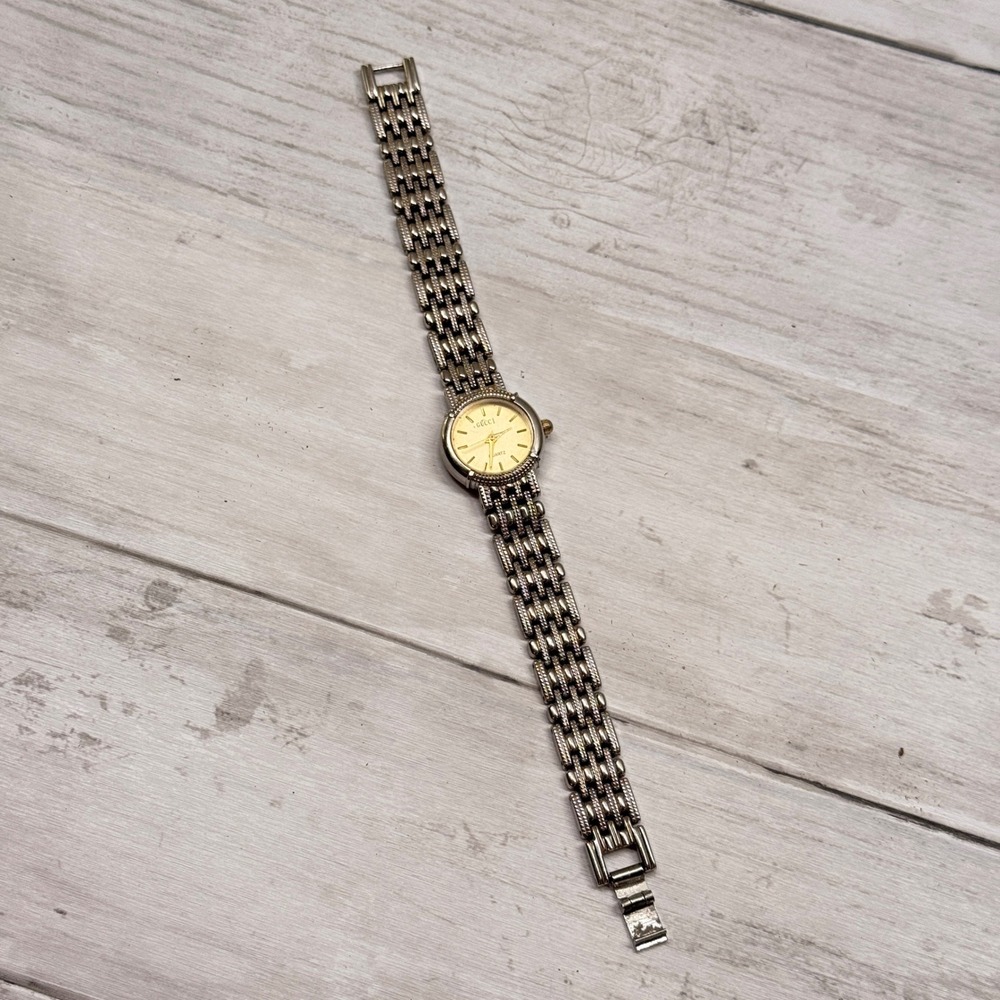 Gucci 5405 Vintage Womens Quartz Watch Silver Tone Link Bracelet Working - Picture 4 of 9